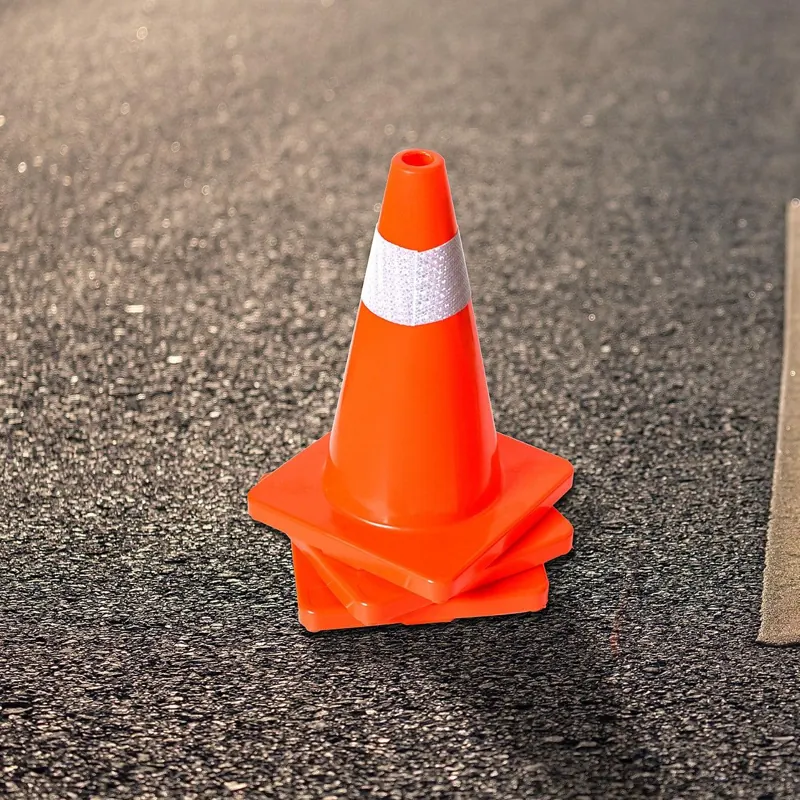 Traffic cones 45cm (4 pack)